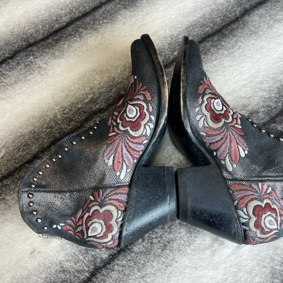 Old Gringo Janely 6” Black Floral Studded Western Cowboy Boots Booties - Picture 4 of 13